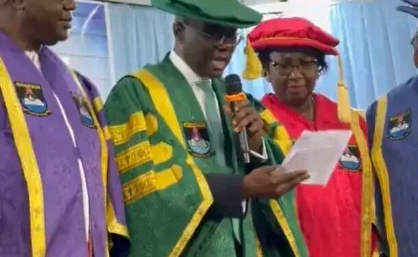 Sanwo Olu Rewards LASU’s Top Graduates With ₦20 Million Each for Academic Excellence.