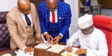 OKPEBHOLO DON SIGN LAW WEY GO CONTROL ASSEMBLY MONEY AND GIVE JUDICIARY FINANCIAL FREEDOM.
