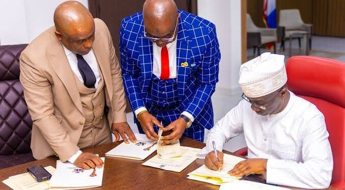 OKPEBHOLO DON SIGN LAW WEY GO CONTROL ASSEMBLY MONEY AND GIVE JUDICIARY FINANCIAL FREEDOM.