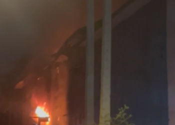 FIRE DON BURN ONE BUILDING MATERIAL MARKET FOR ABUJA.