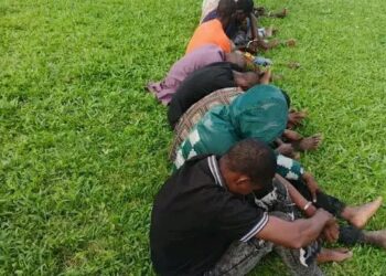 Edo Police don Catch Four Suspected Kidnappers,and one Islamic teacher for Charm Matter.