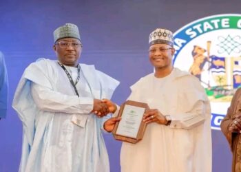 Nigeria Tax Reform Don Reduce wahala  For Poor People, and people wey get Small Businesses.