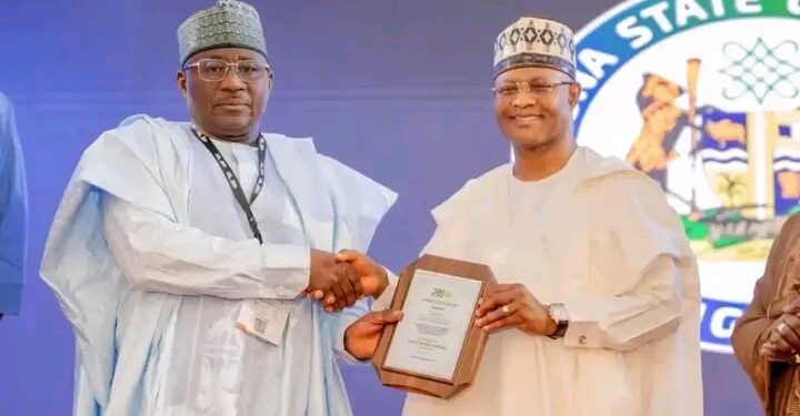 Nigeria Tax Reform Don Reduce wahala For Poor People, and people wey get Small Businesses.