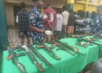 Abia police don catch padi man plus three oda people for try sell 16 month old pikin