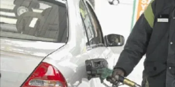 Fuel Pump Price Still Pass N₦1,300 Even As Depot Price Don Come Down!