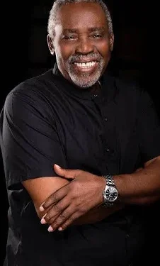 Veteran actor Olu Jacobs don kpai for 84 years old.