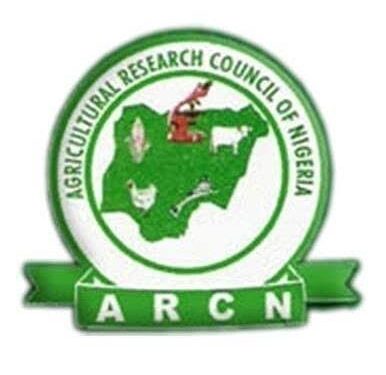 ARCN Hail New Books Wey Fit Help Farmers Fight Crop Disease and Pests!