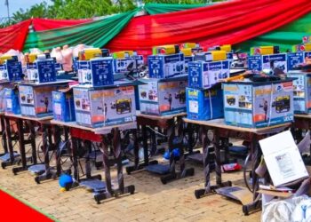 Ekiti Empowers 100 Persons With Disabilities With Start Up Tools After Vocational Training.