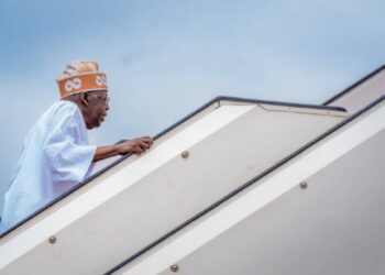 Tinubu Returns to Abuja After Six-Day Lagos Visit