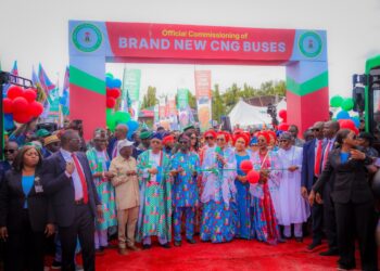 Edo Launches N1bn Scheme for 5,000 Beneficiaries, Inaugurates 50 CNG Buses.
