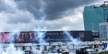 Police Disperse #EndSARS Memorial Participants With Tear Gas.