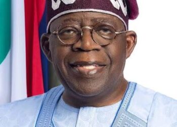 Tinubu Vows to Curb Doctors’ Japa, Calls for Better Conditions to Bring Nigerian Medics Home.