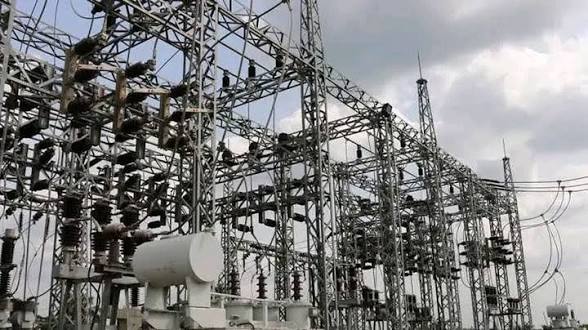 Power Outage Disrupts Patient Care at Abuja’s Maitama District Hospital as Patients Face Delays.